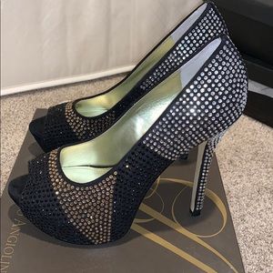 Beautiful Enzo Angiolini Rhinestone Heels size 7